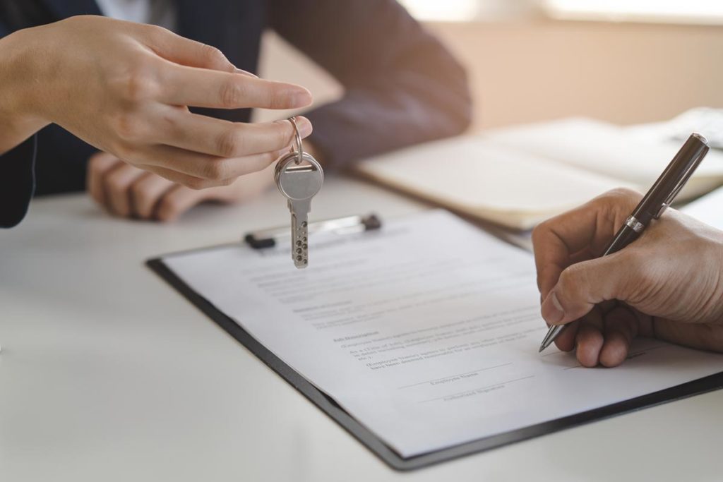 Renting-Out-a-House-for-the-First-Time-landlord-checklist